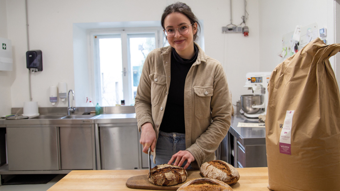 Veronika Dörfler, Hefehaus, Feldkirchen